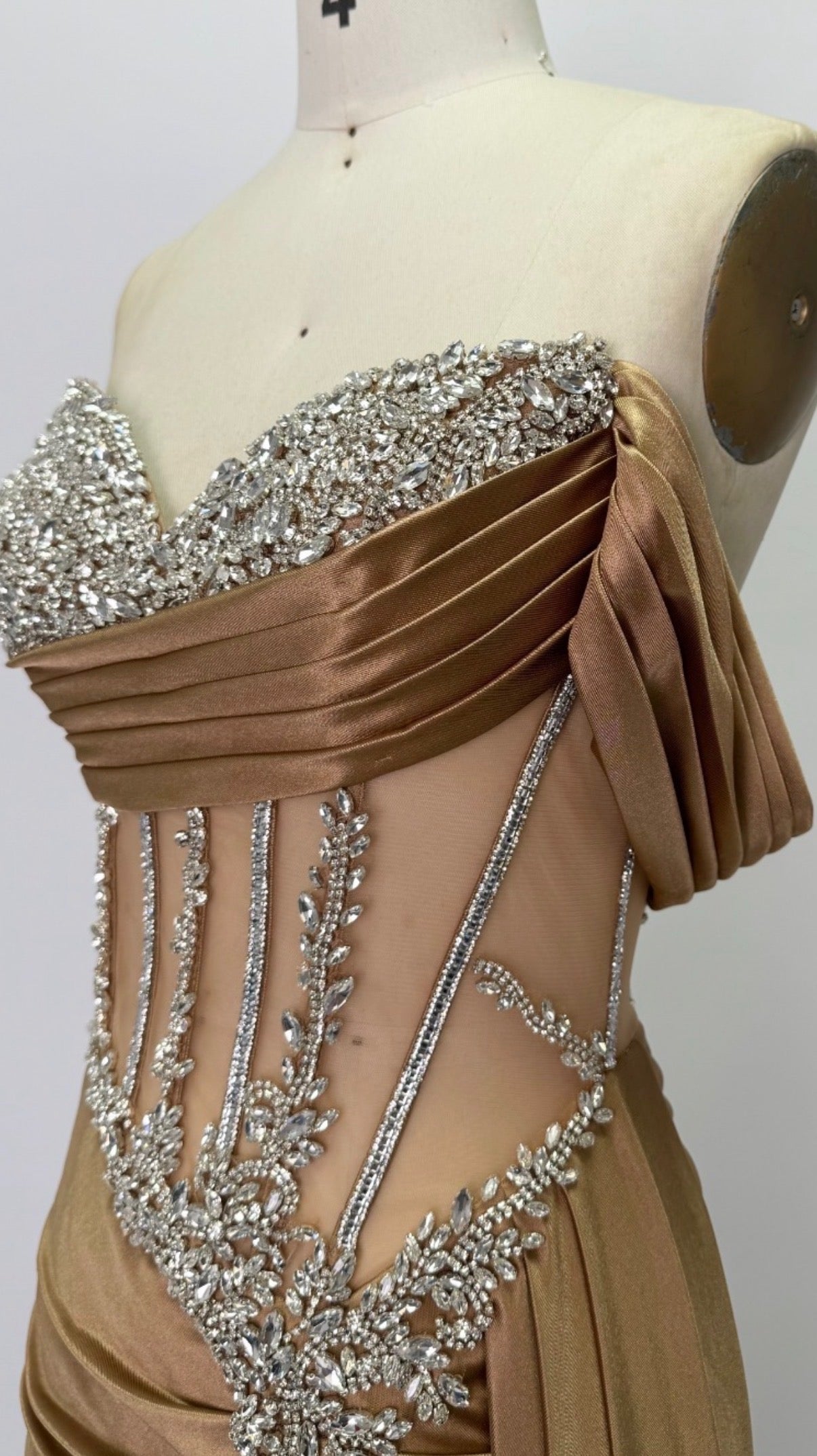 Velour Étoile (Golden Star)