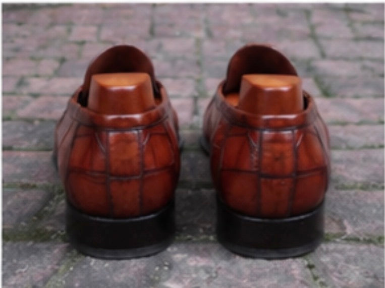 CROCODILE EMBOSSED PENNY LOAFERS